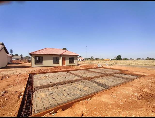 3 BEDROOM HOUSE FOR SALE IN CRYSTAL PARK